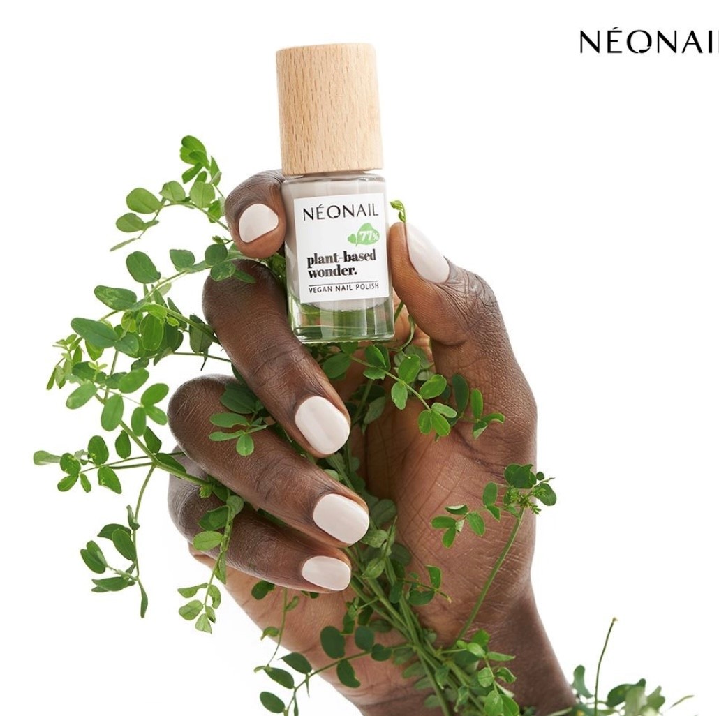 PLANT BASED NAGELLAK